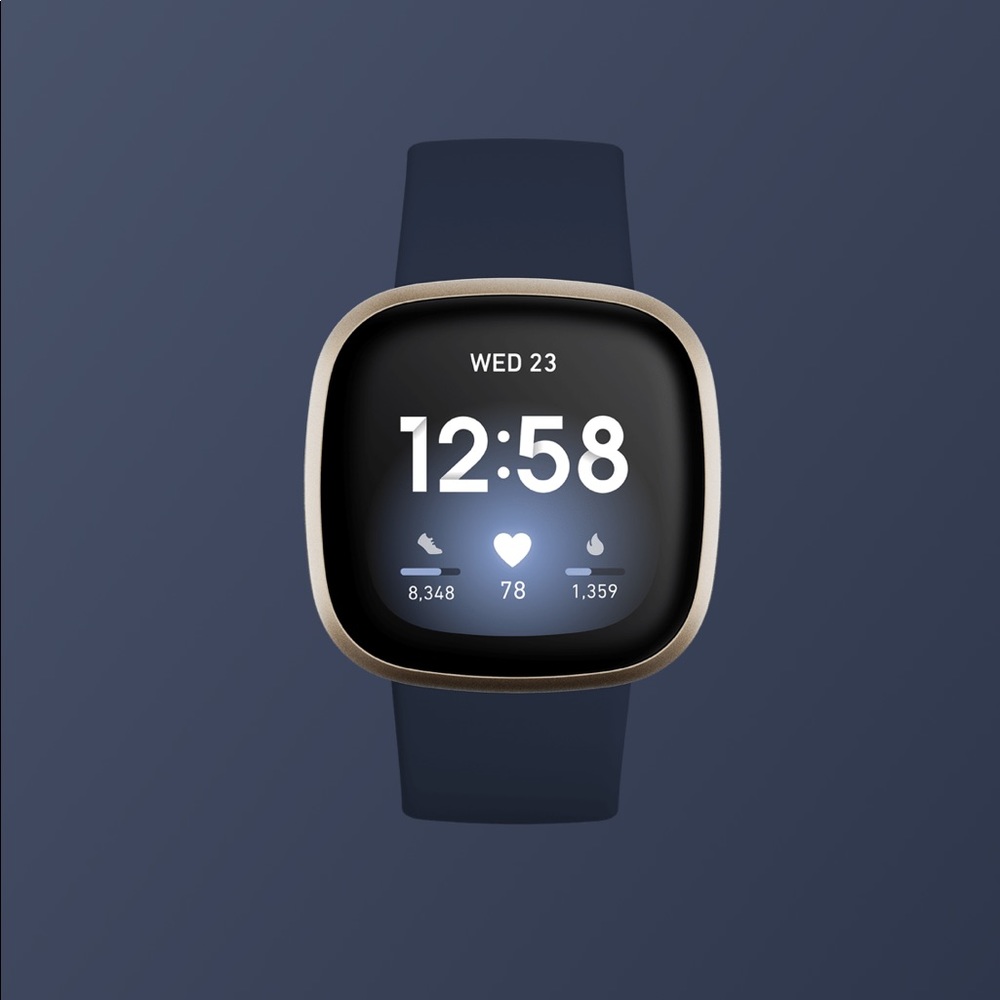Fitbit Versa 3 Smartwatch + Sport Brand Bracelet (New in Box)